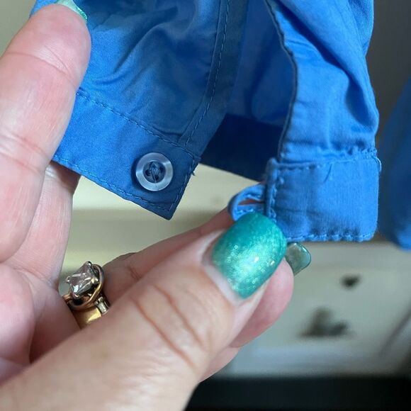 L. L. Bean Lightweight Embroidered Blue Cotton Tunic sz L EUC - Picture 2 of 6